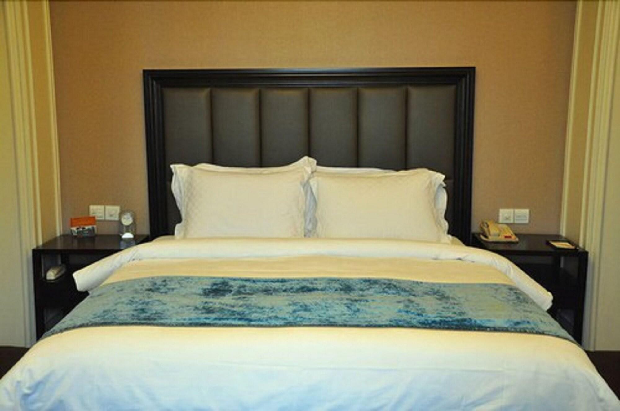 Hotel Metropolo Classiq, Shanghai, Ymca-people Square 4*